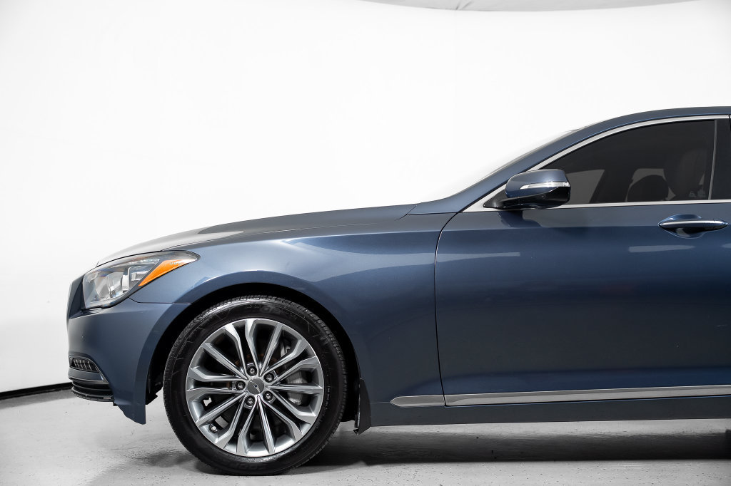 Used 2015 Hyundai Genesis 3.8 w/ Option Group 03 RWD image 12
