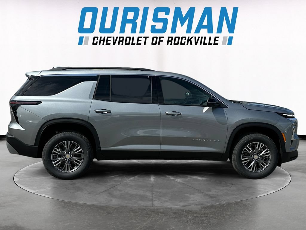 New 2026 Chevrolet Traverse LT w/ Driver Confidence Package FWD image 7