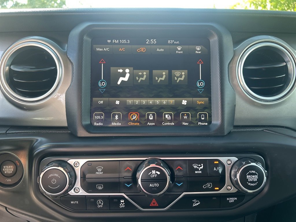 Used 2018 Jeep Wrangler Unlimited Sahara image 21