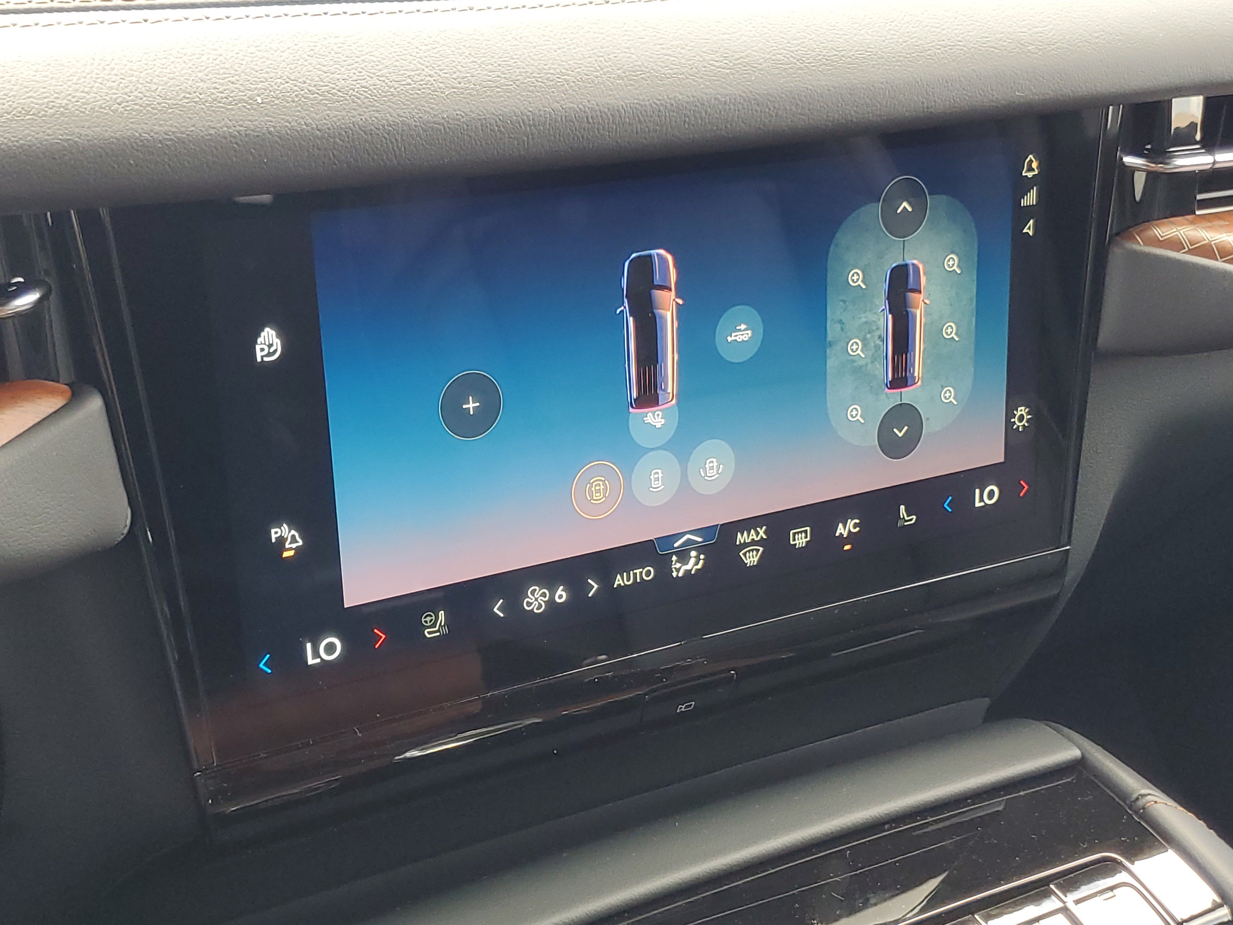 New 2026 Lincoln Navigator Black Label AWD/4WD image 23