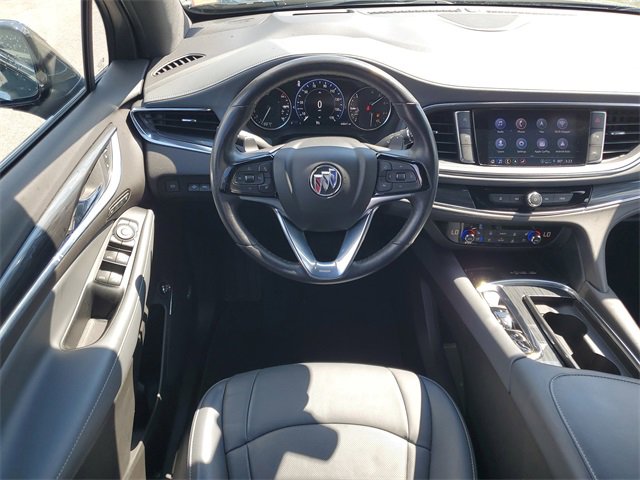 Used 2024 Buick Enclave Premium image 27