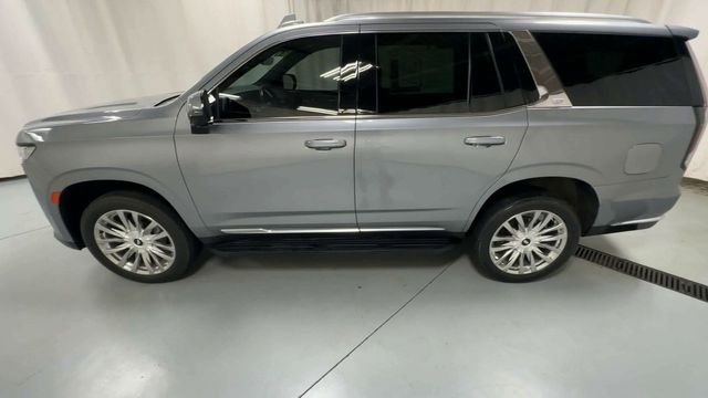 Used 2023 Cadillac Escalade Premium Luxury image 5