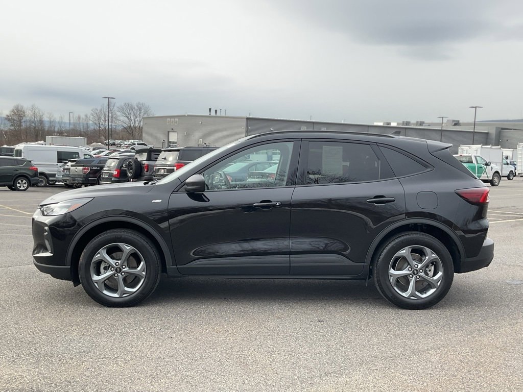 Used 2025 Ford Escape ST-Line w/ Tech Pack #1 image 27