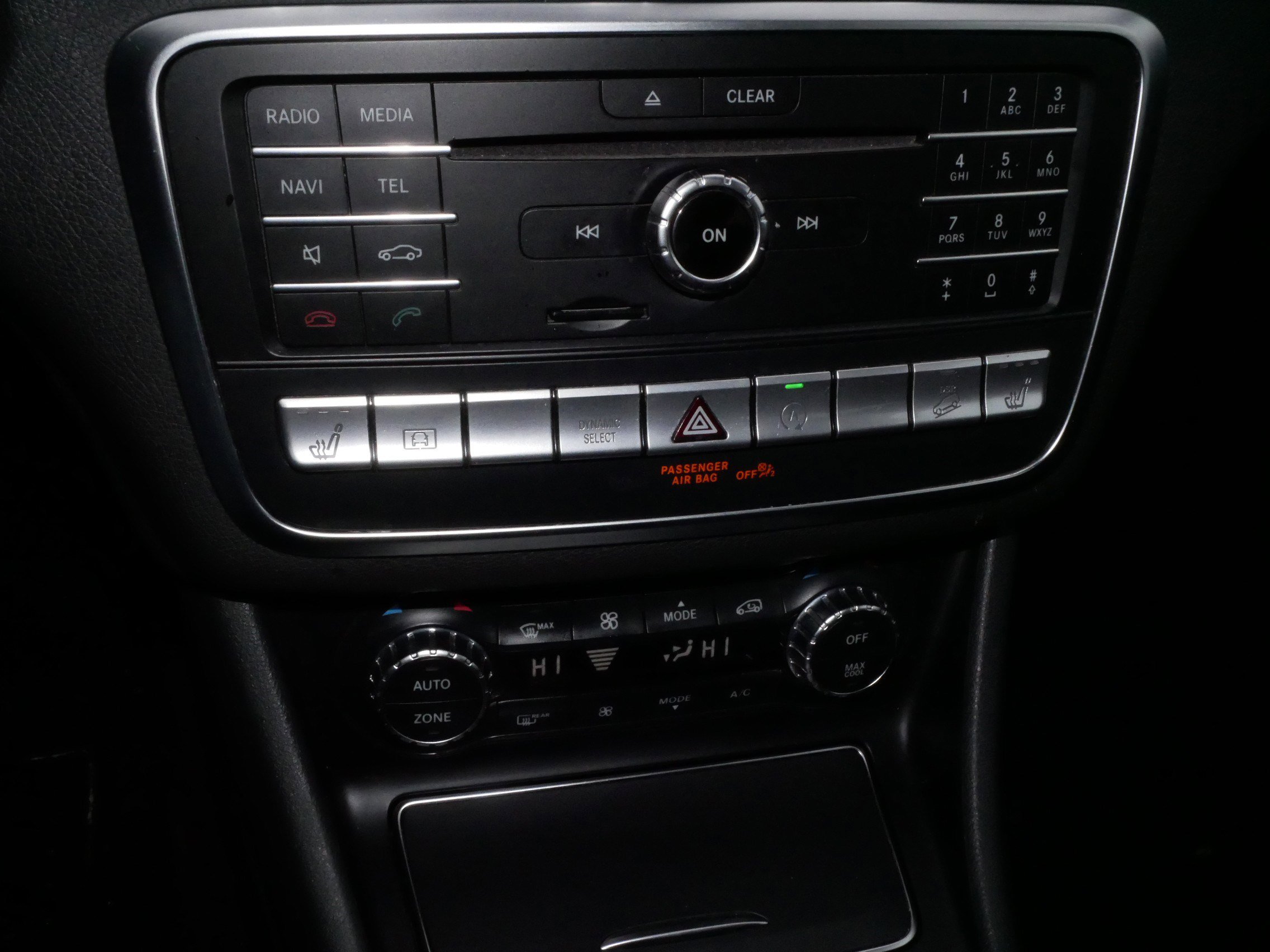 Used 2019 Mercedes-Benz GLA 250 4MATIC image 23