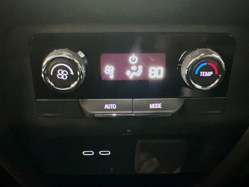 Used 2024 Chevrolet Traverse Z71 w/ Enhanced Driving Package image 23