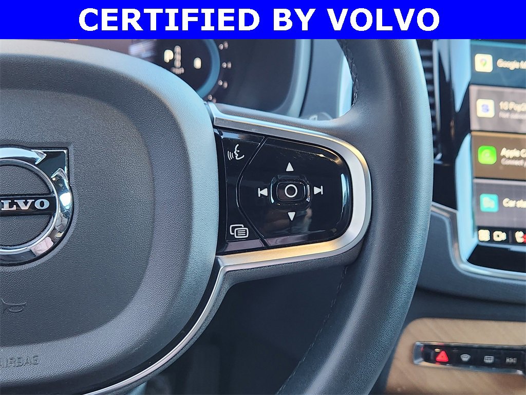 Used 2023 Volvo XC90 B5 Plus image 16