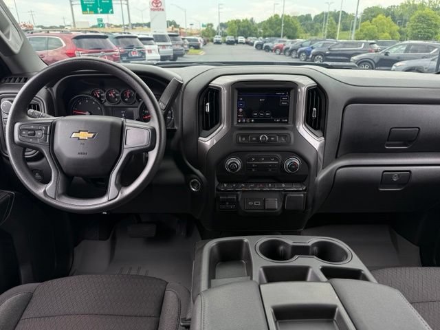 Used 2024 Chevrolet Silverado 2500 Custom w/ Custom Value Package AWD/4WD image 24