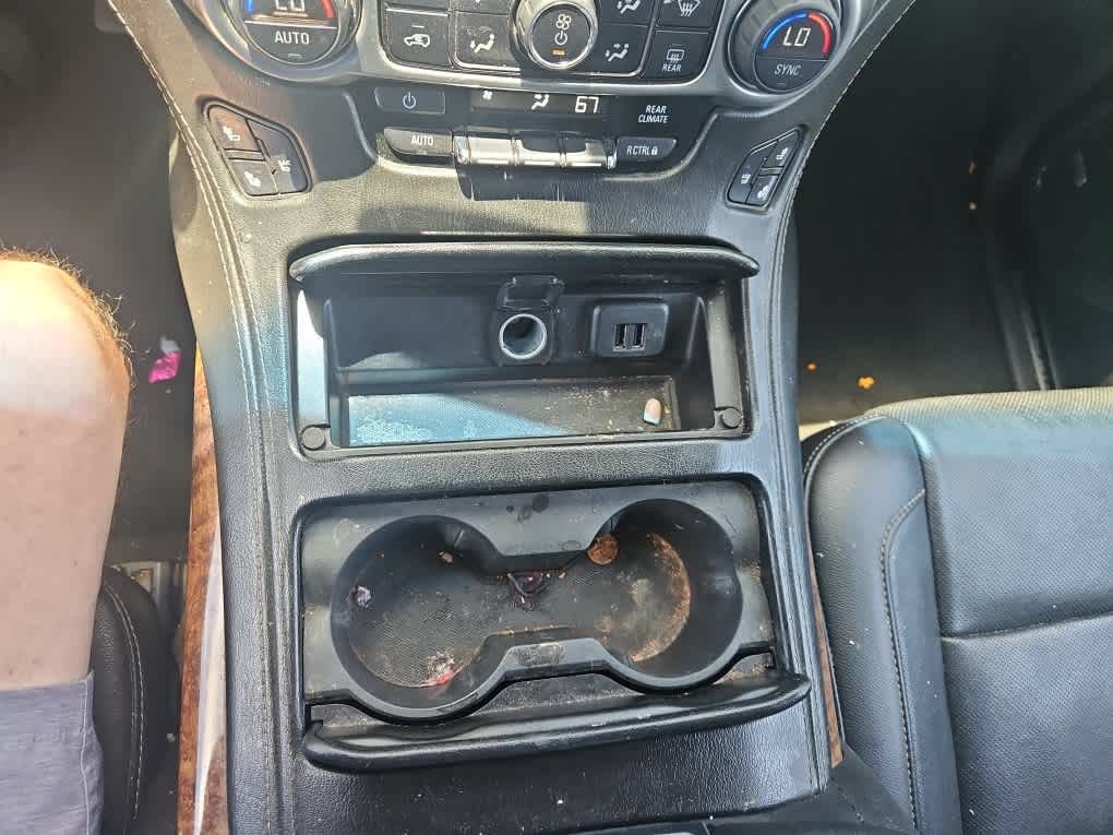 Used 2015 Chevrolet Tahoe LTZ AWD/4WD image 19