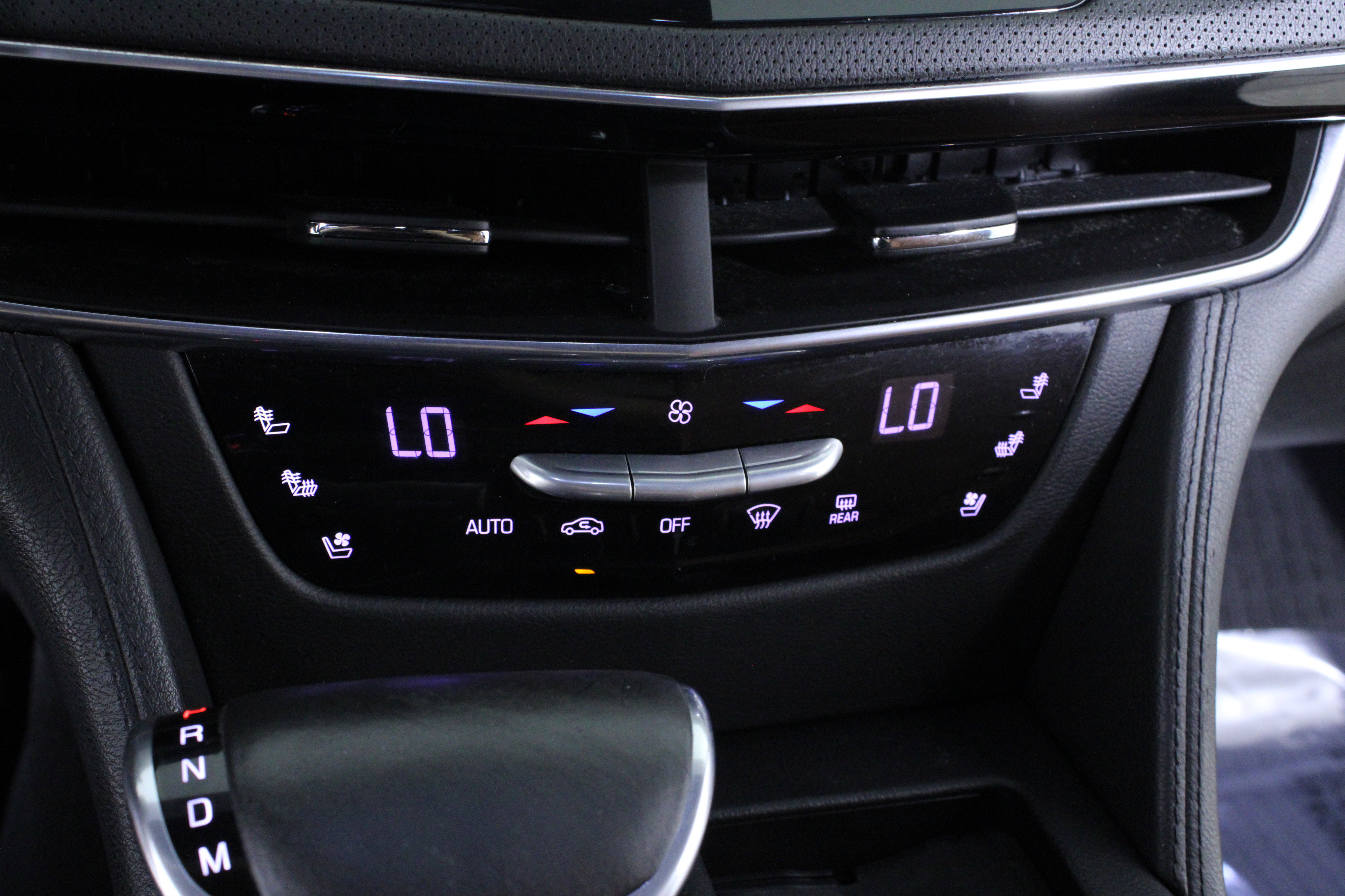 Used 2016 Cadillac CT6 Luxury image 26