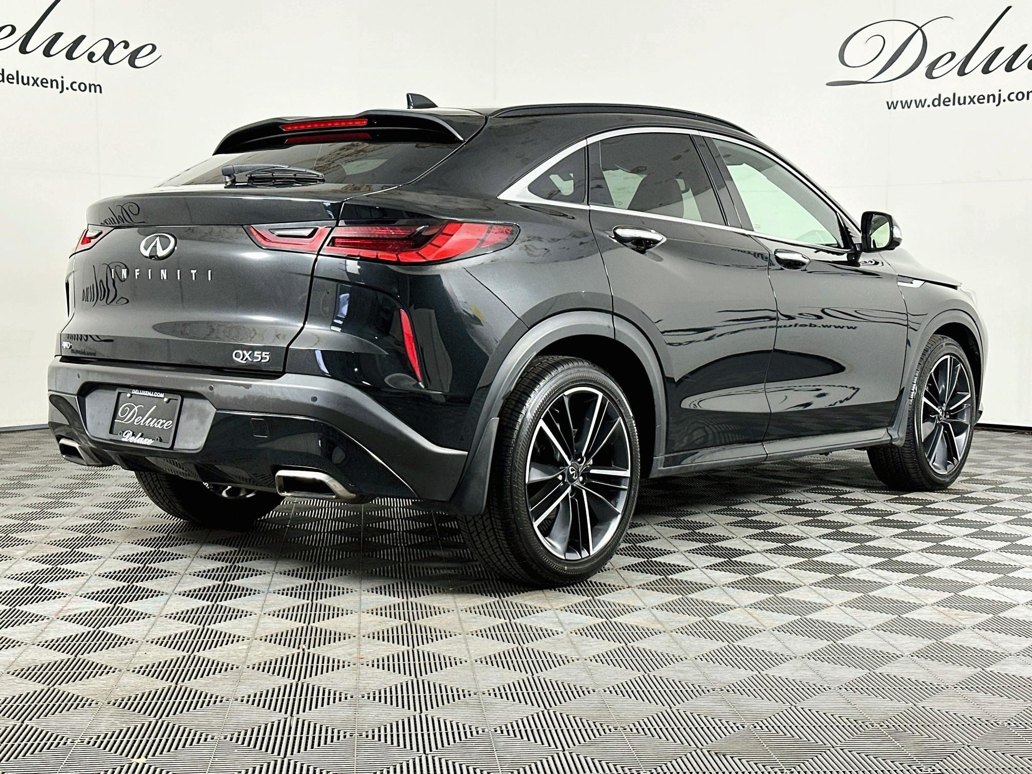 Used 2023 INFINITI QX55 Sensory w/ Lighting Package AWD/4WD image 6