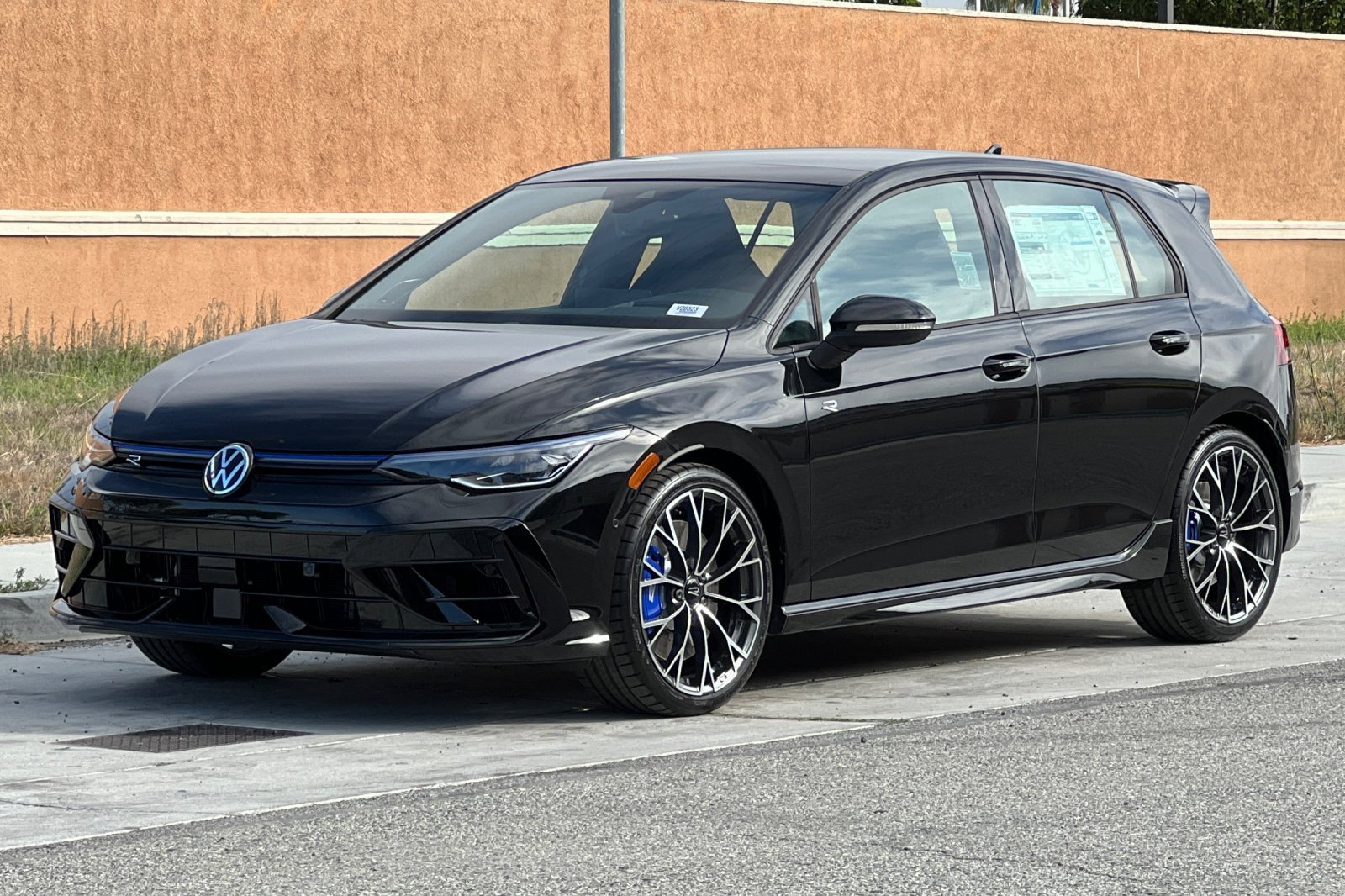 New 2025 Volkswagen Golf image 8