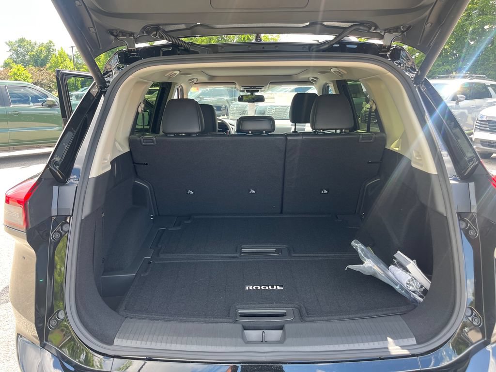 New 2026 Nissan Rogue Platinum w/ Platinum Premium Package AWD/4WD image 22