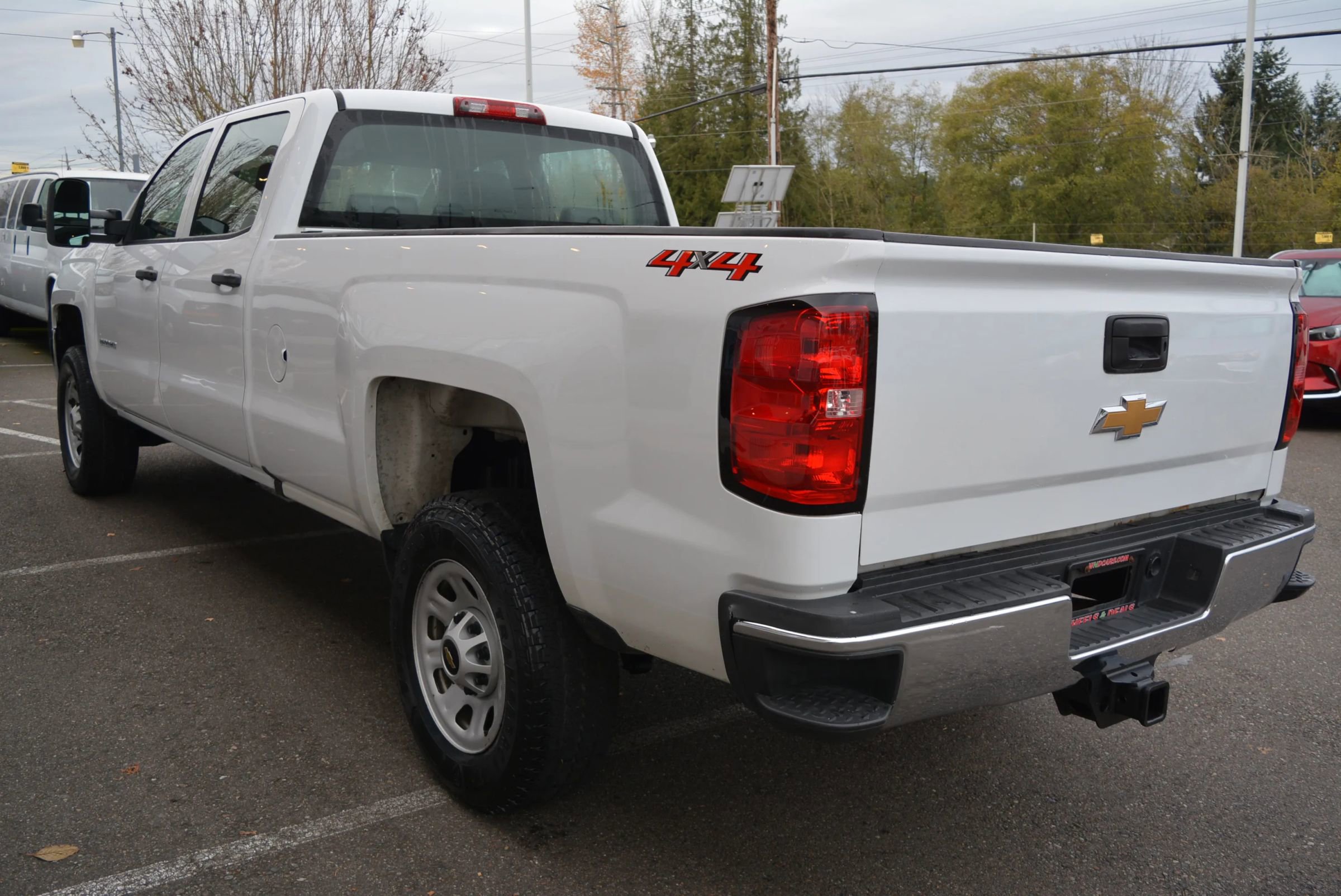 Used 2018 Chevrolet Silverado 3500 W/T AWD/4WD image 5