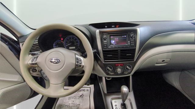 Used 2013 Subaru Forester 2.5X Premium w/ All-Weather Plus Pkg AWD/4WD image 10