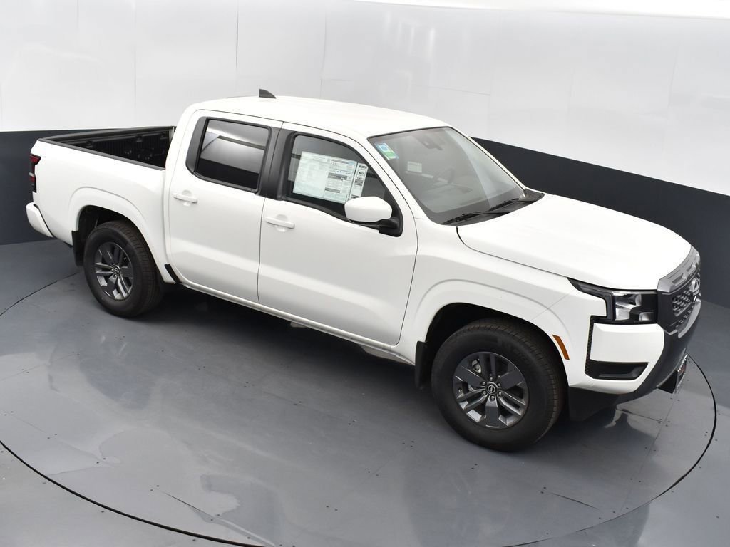 Used 2025 Nissan Frontier SV w/ Tow Package image 41