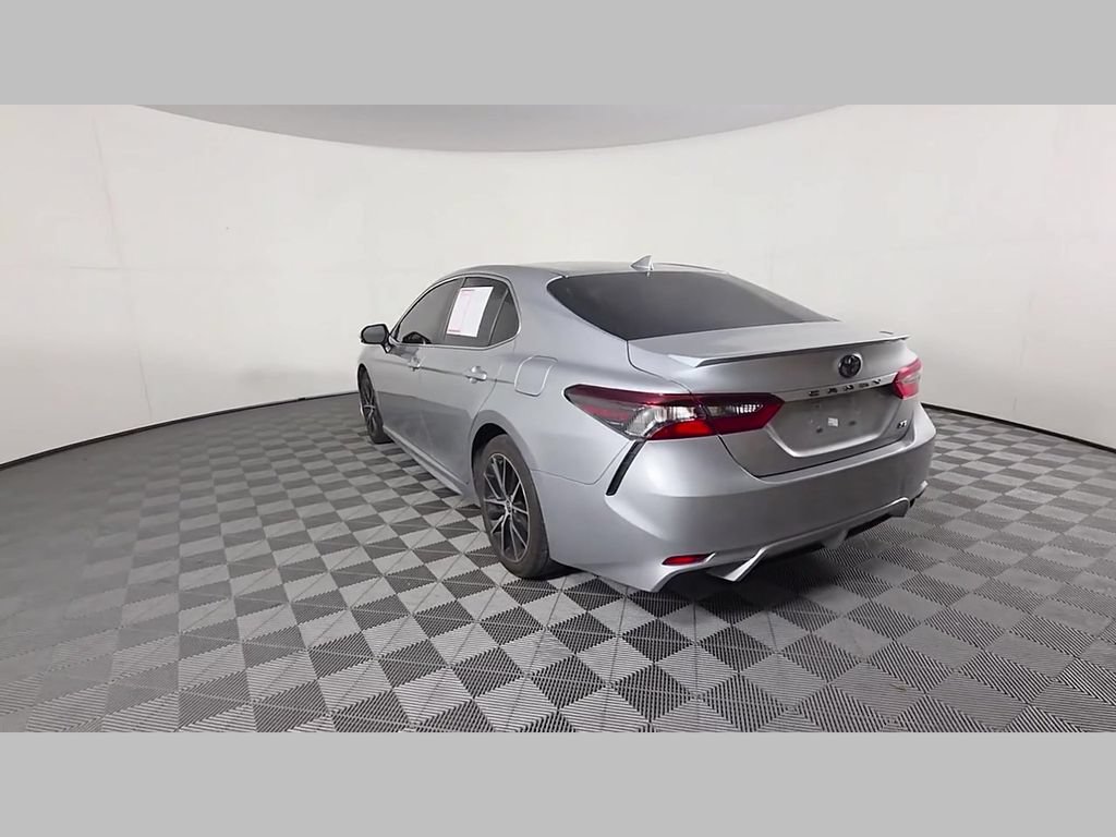 Used 2022 Toyota Camry SE FWD image 44