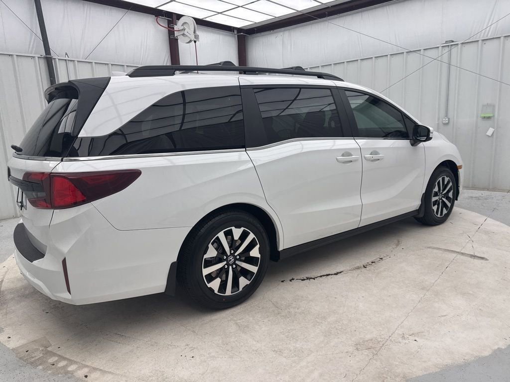 New 2026 Honda Odyssey EX-L image 13