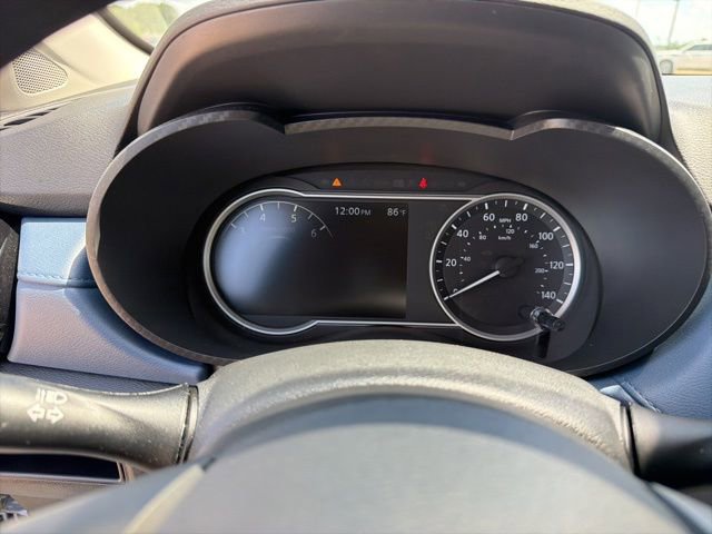 Certified 2025 Nissan Versa SV w/ Trunk Package image 13