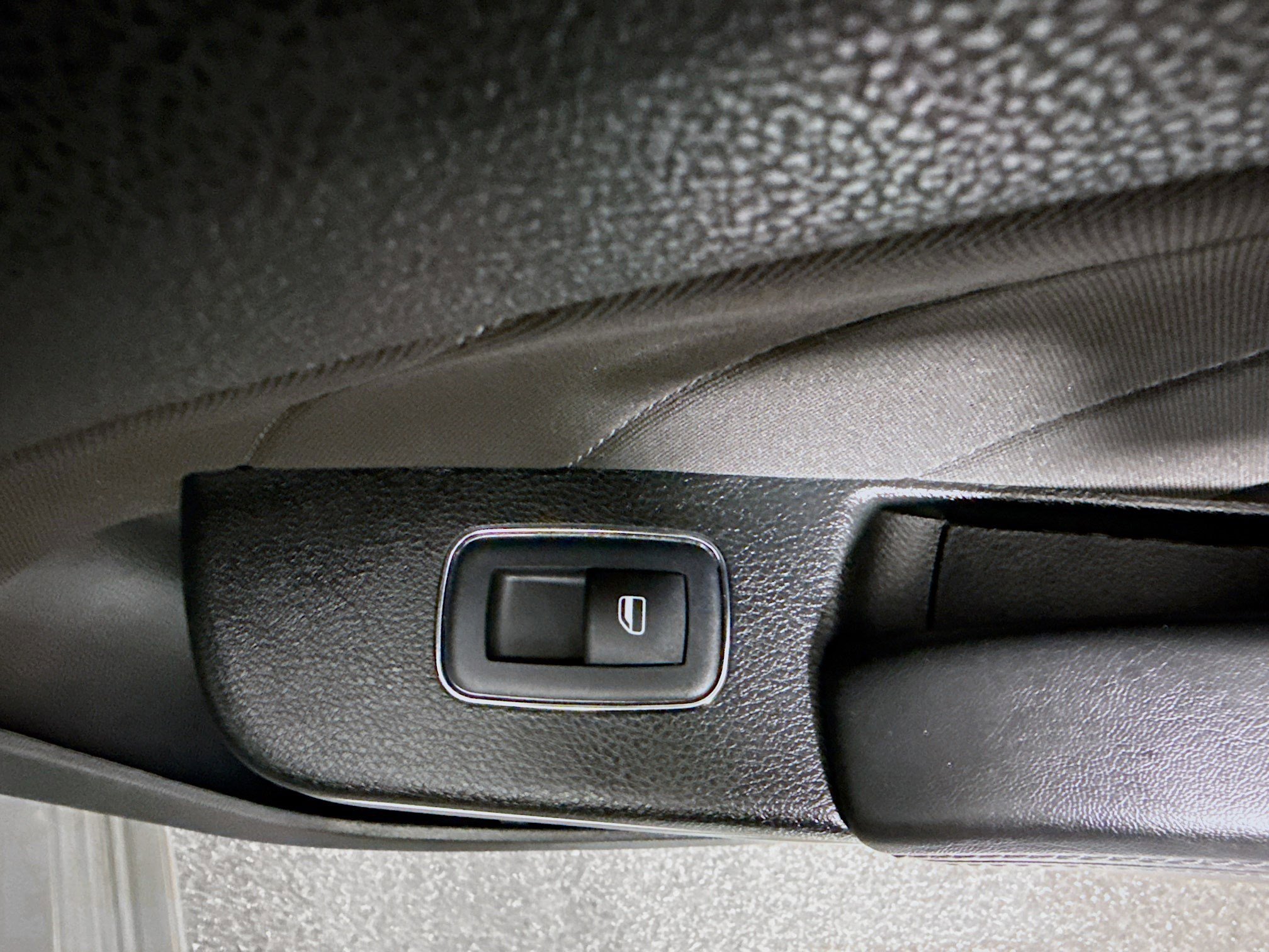 Used 2023 Dodge Charger SXT image 31