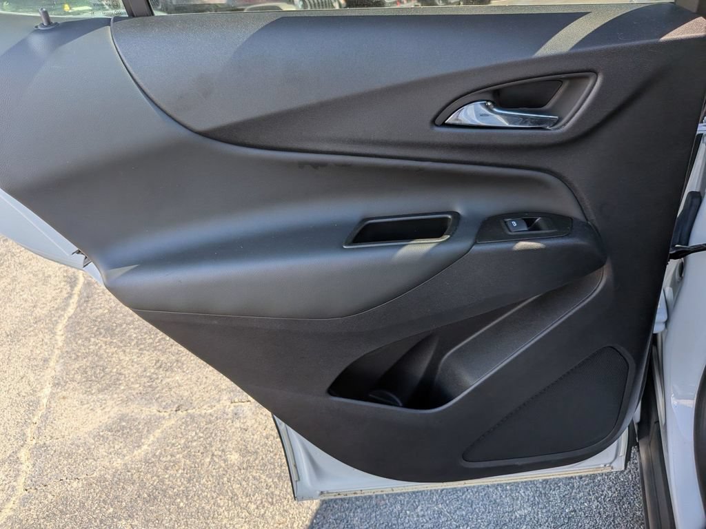 Used 2023 Chevrolet Equinox LT w/ LPO, Floor Liner Package AWD/4WD image 30