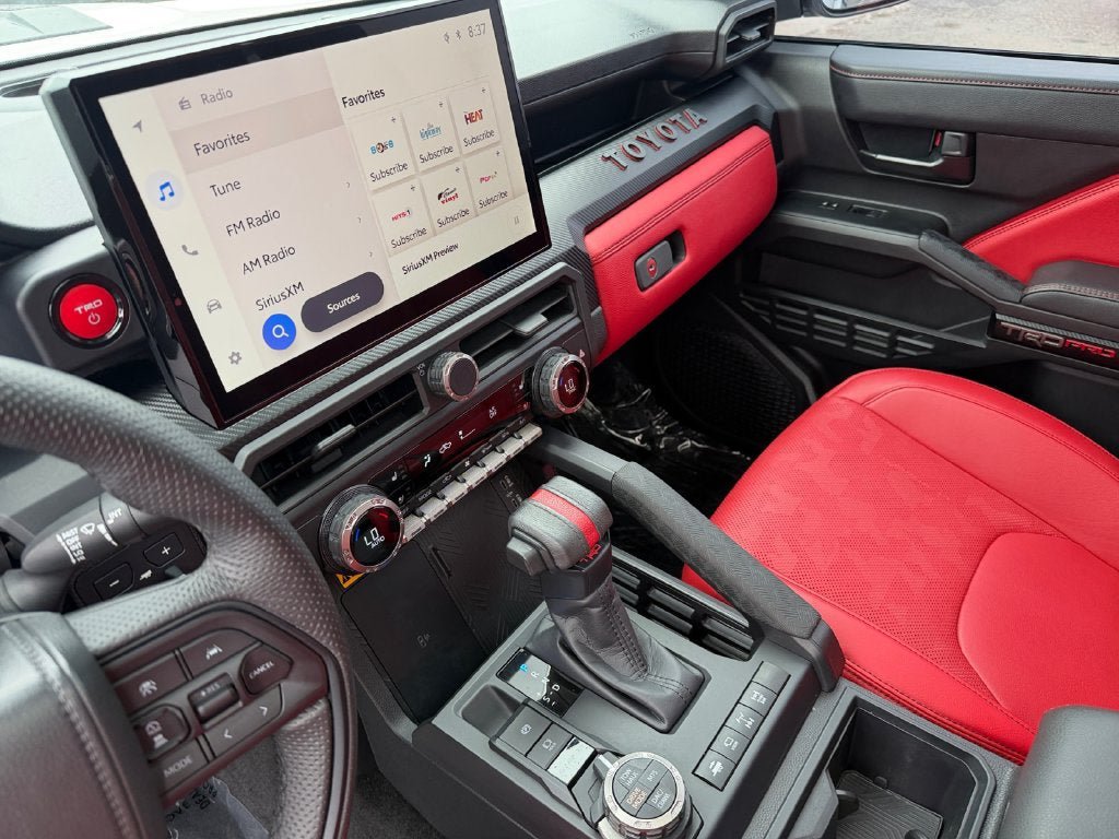 Used 2025 Toyota Tacoma TRD Pro AWD/4WD image 18