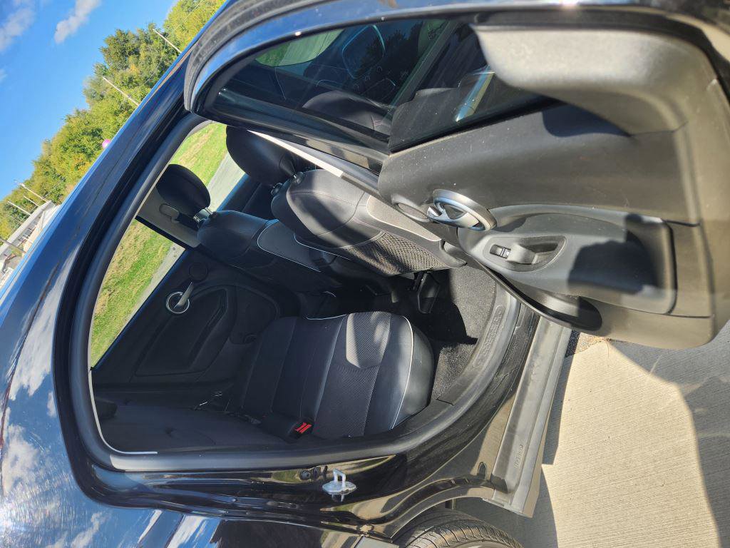 Used 2016 FIAT 500X Trekking image 6