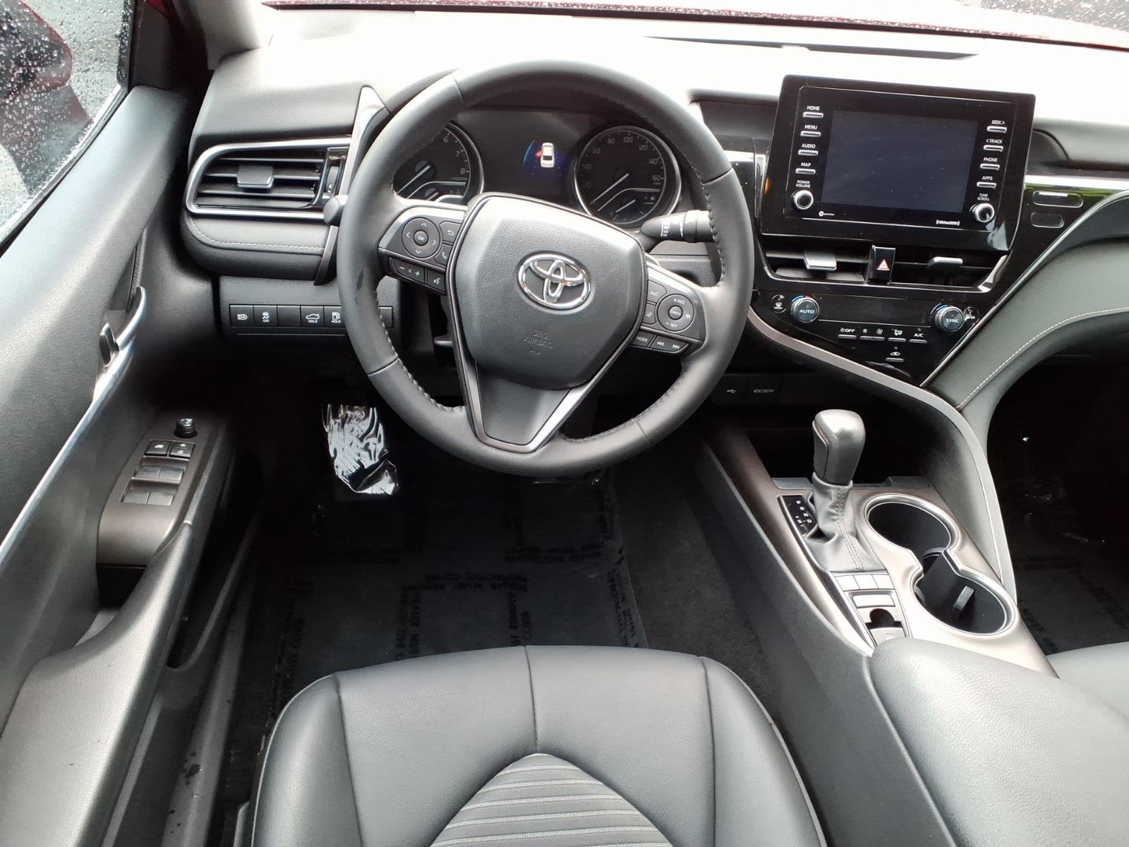 Certified 2023 Toyota Camry SE AWD/4WD image 6