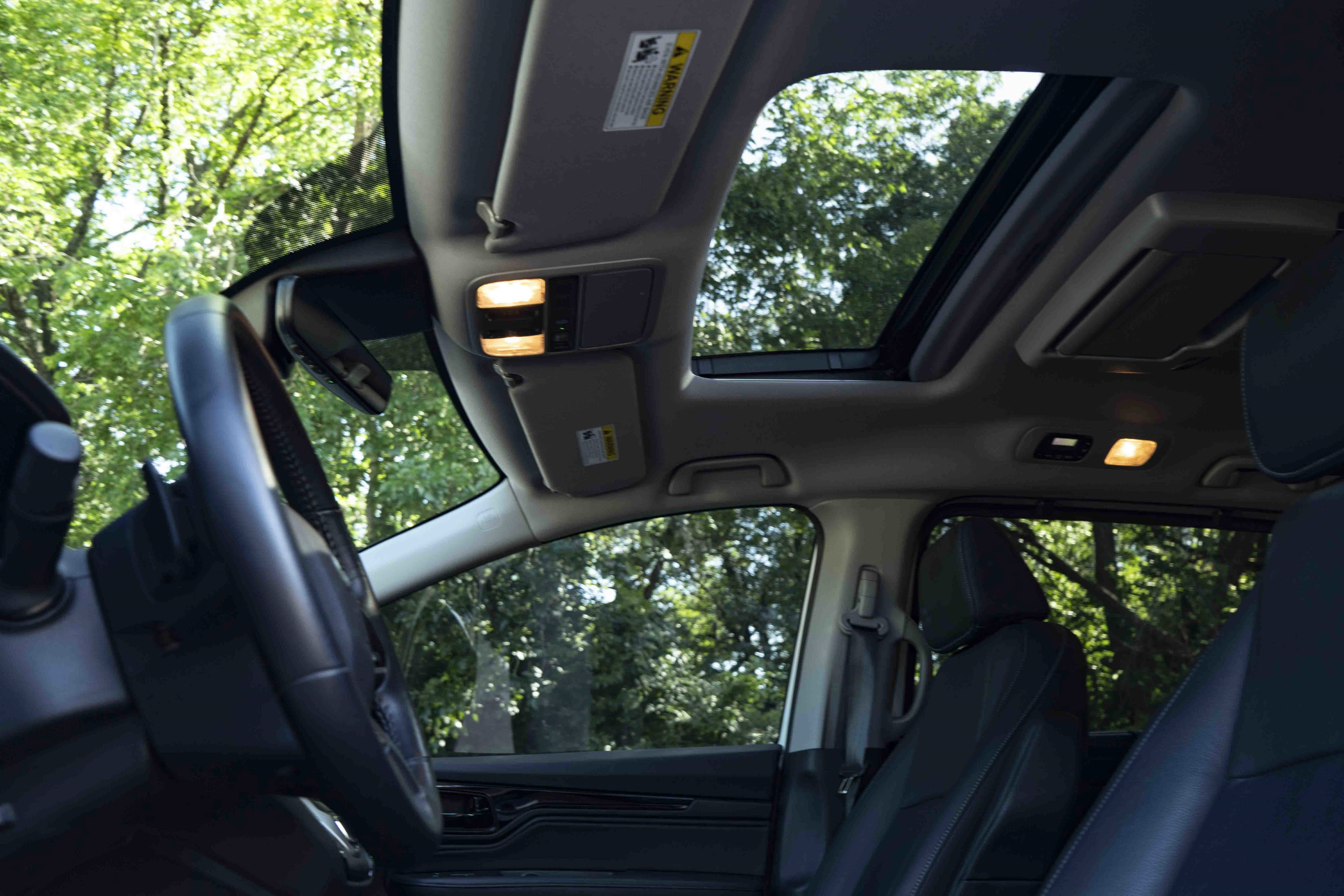 Used 2024 Honda Odyssey Touring image 37