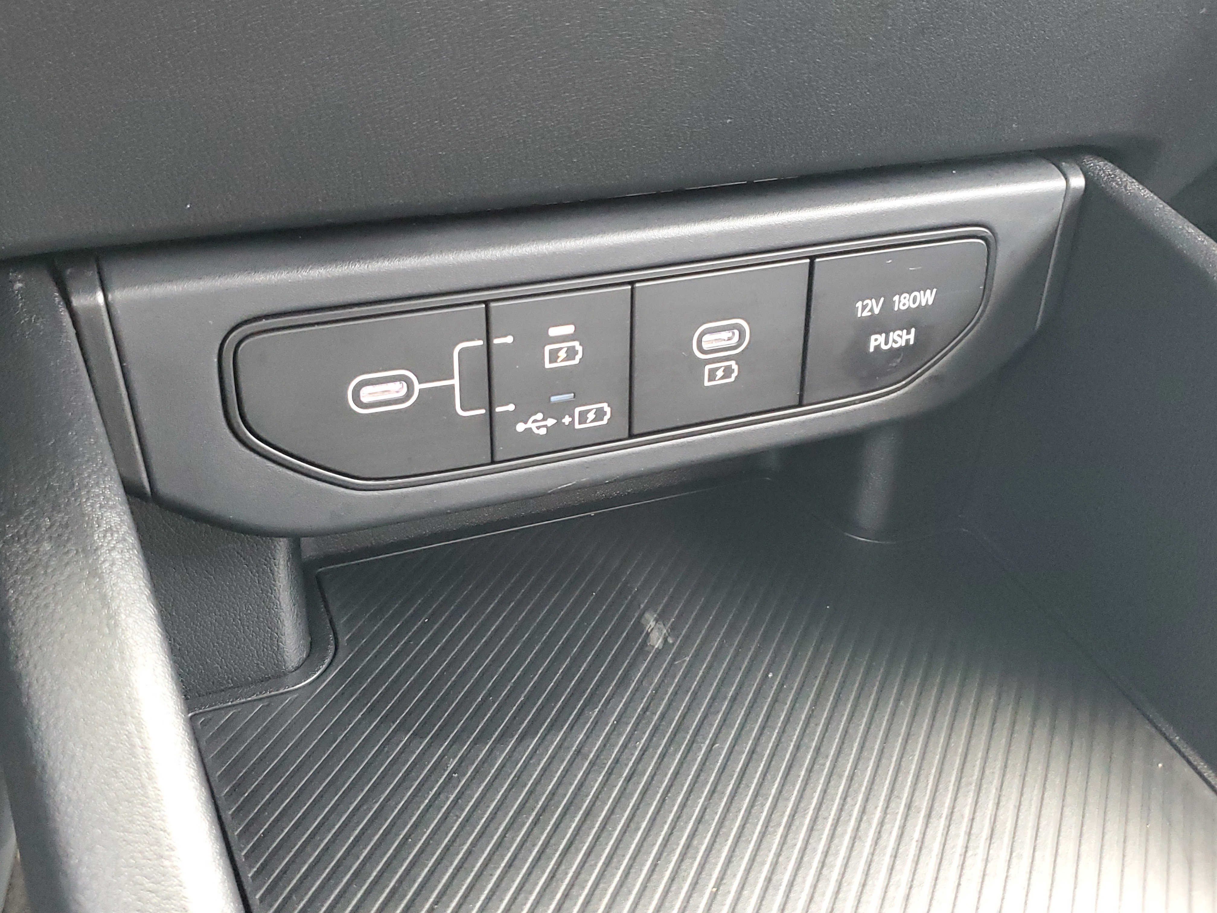 Used 2025 Kia K4 LXS FWD image 24