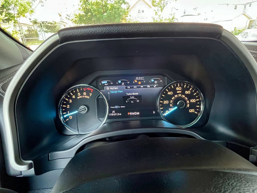 Used 2018 Ford F150 Lariat w/ Equipment Group 502A Luxury AWD/4WD image 24
