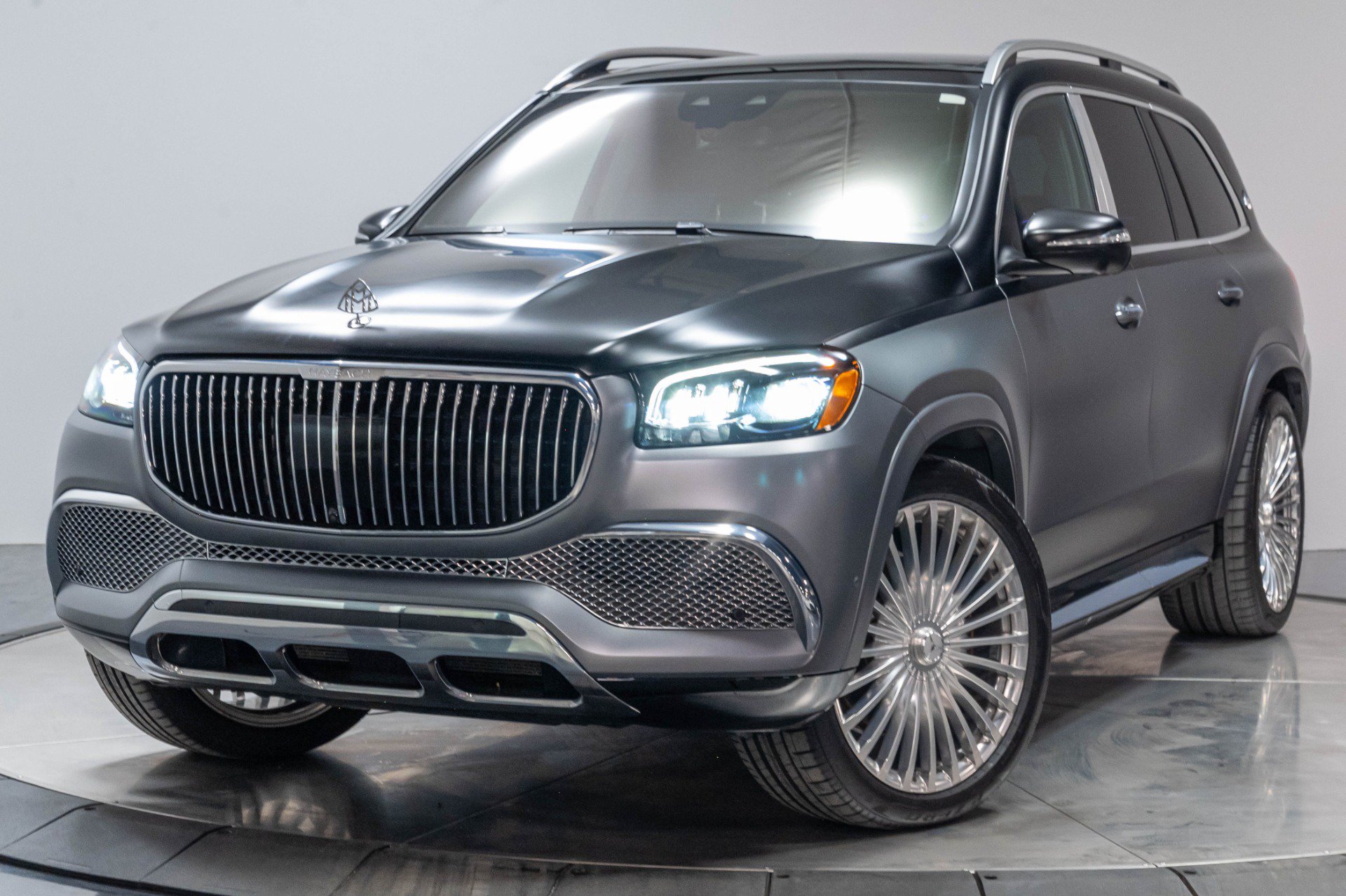 Used 2022 Mercedes-Benz Maybach GLS 600 4MATIC image 82