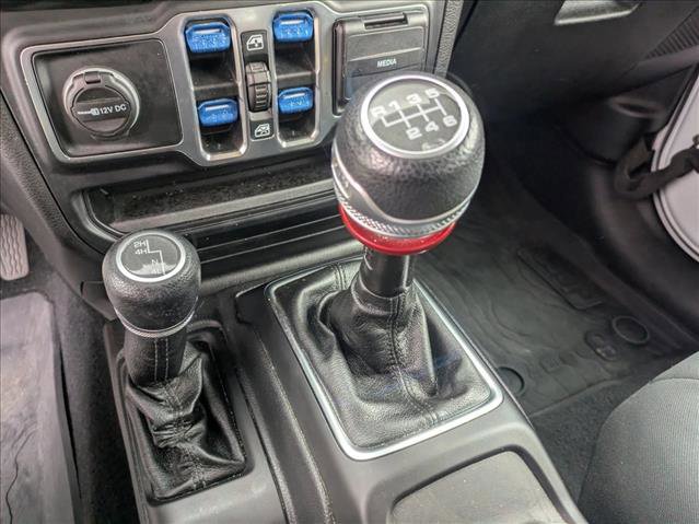 Used 2020 Jeep Gladiator Sport w/ Quick Order Package 23S AWD/4WD image 11