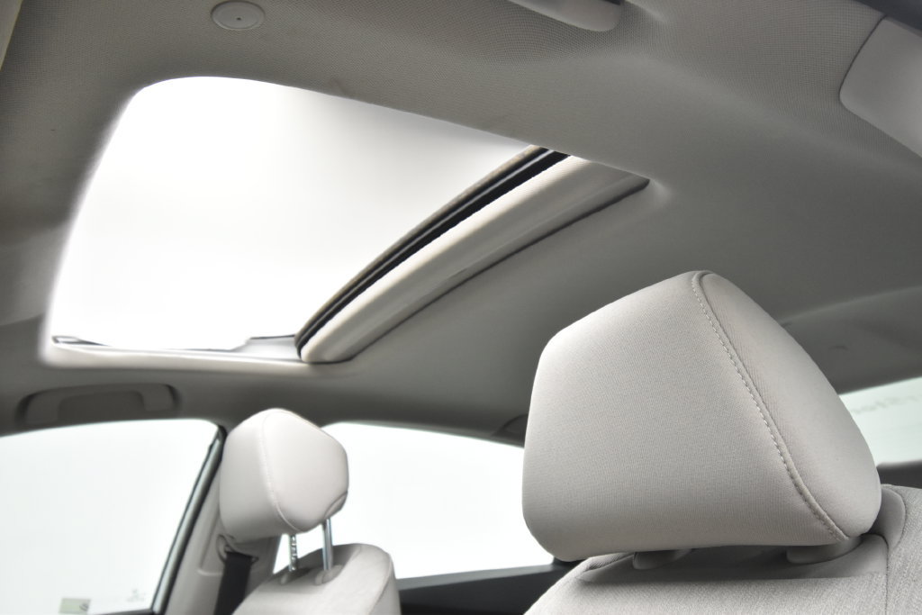 Used 2023 Honda Accord EX image 15