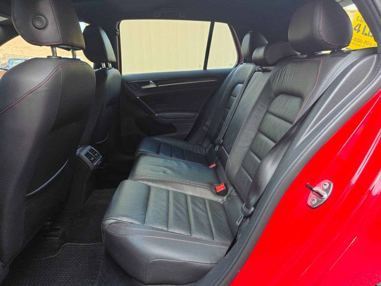 Used 2015 Volkswagen GTI SE w/ Lighting Package (SEL) FWD image 28