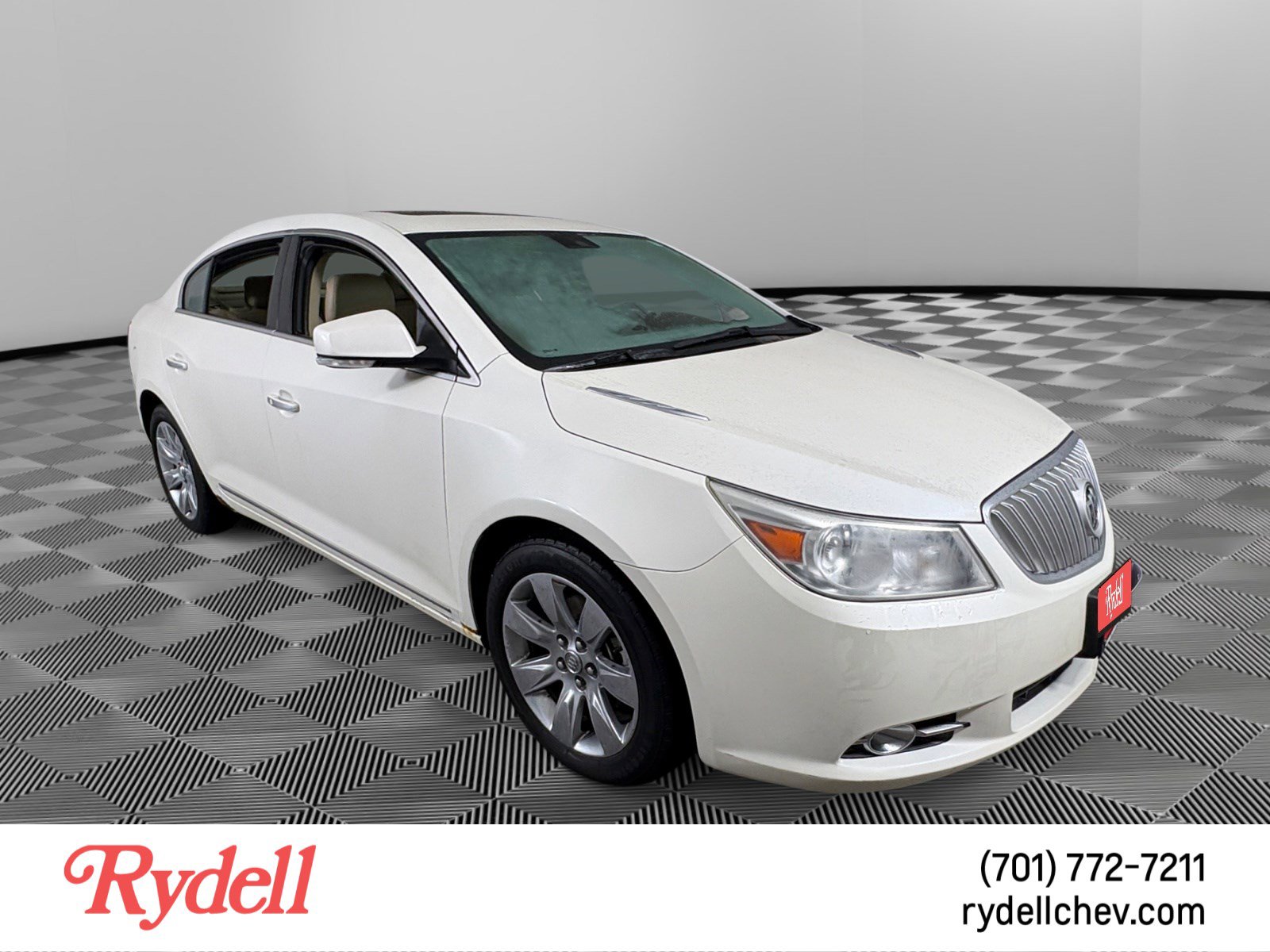 Used 2011 Buick LaCrosse CXL w/ Driver Confidence Package image 7