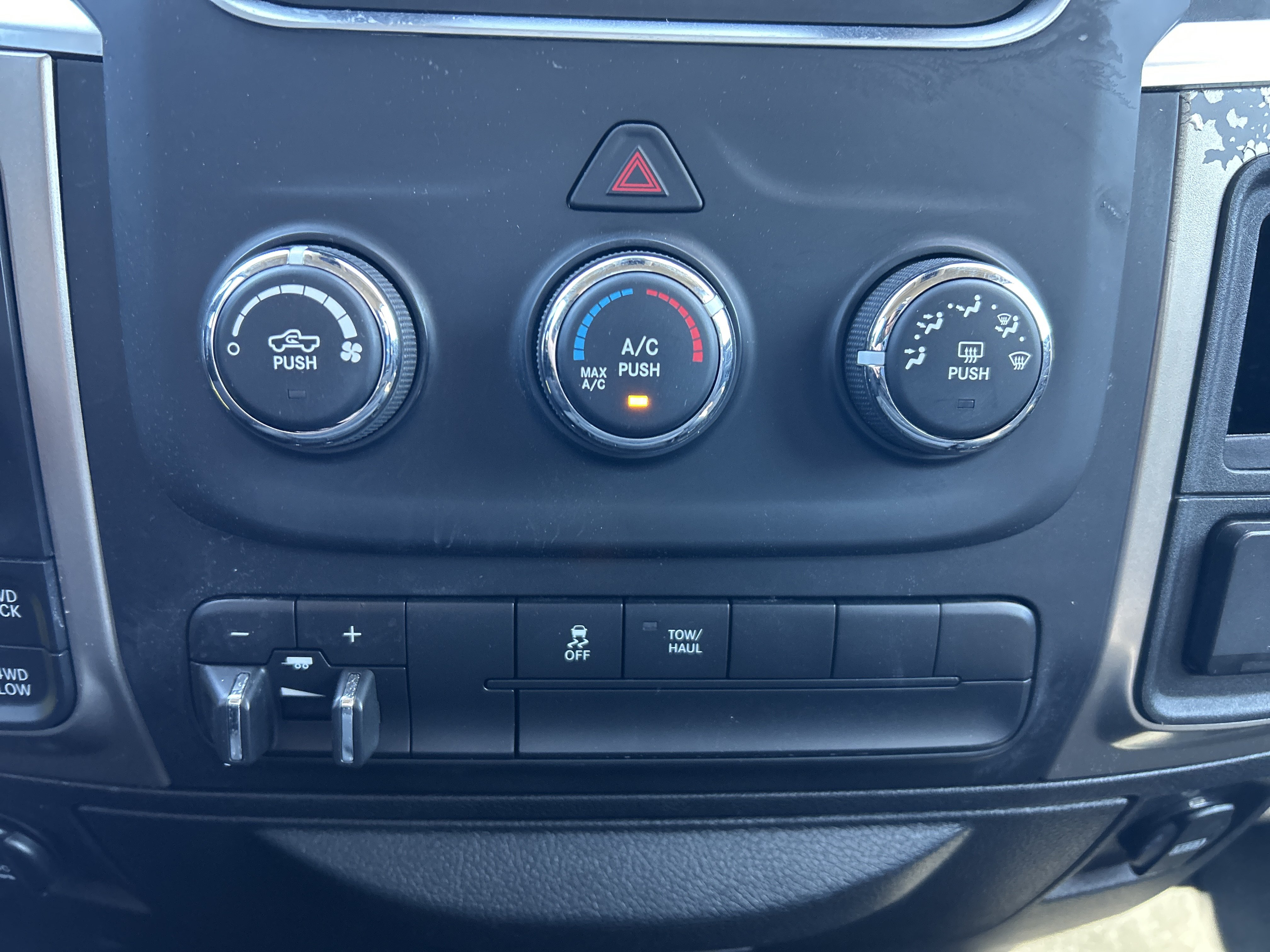 Used 2014 RAM 1500 Big Horn AWD/4WD image 20