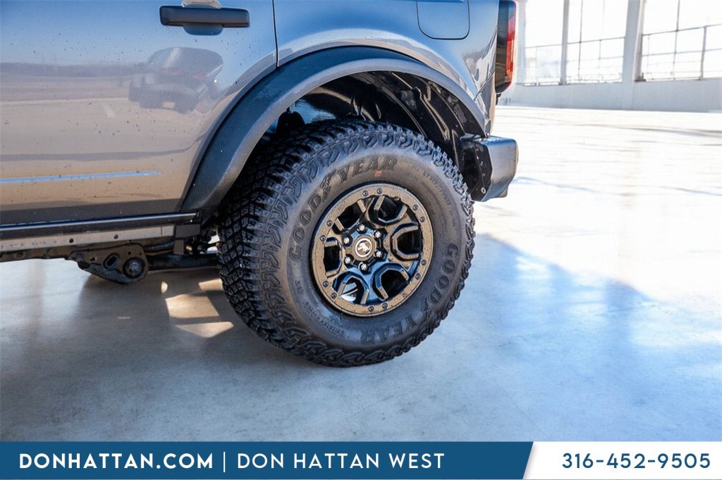 Used 2023 Ford Bronco Wildtrak image 30