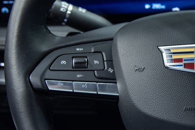 Used 2025 Cadillac XT4 Premium Luxury image 14