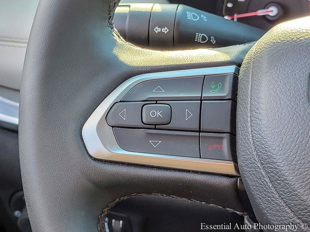 Used 2025 Jeep Compass Limited AWD/4WD image 14