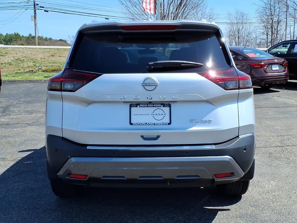 Certified 2023 Nissan Rogue SL w/ SL Premium Package AWD/4WD image 4