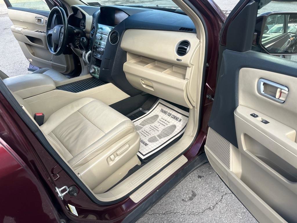 Used 2009 Honda Pilot Touring image 37