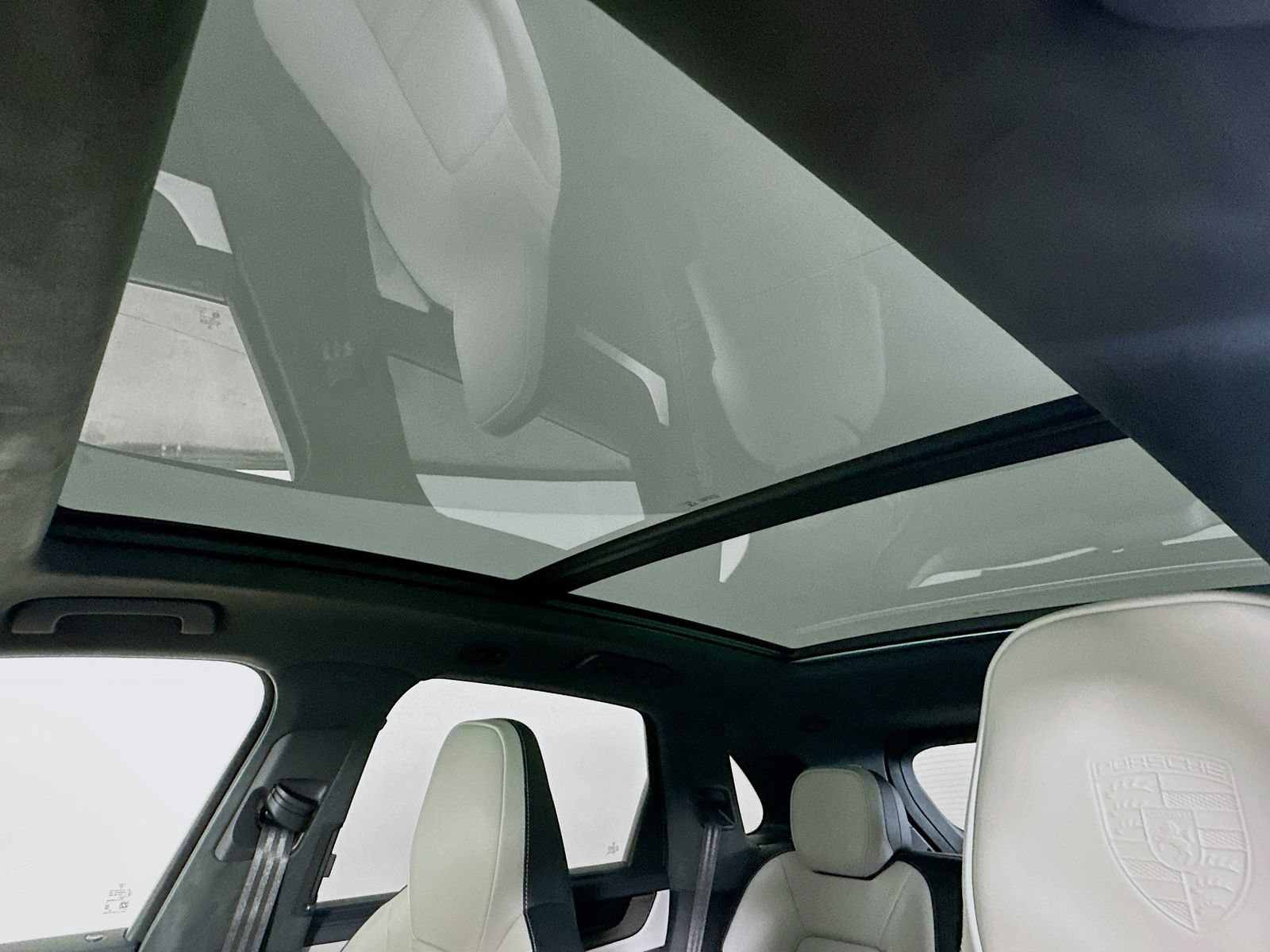 New 2026 Porsche Cayenne GTS AWD/4WD image 29