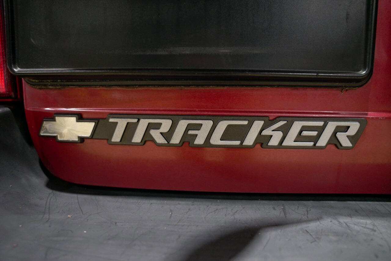 Used 1999 Chevrolet Tracker 2WD Convertible w/ Preferred Equipment Group 2 image 35