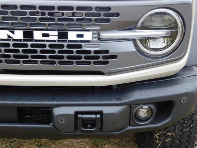 New 2025 Ford Bronco Badlands image 9