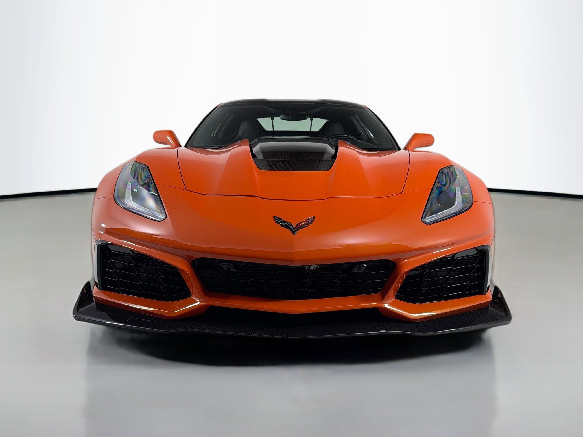 Used 2019 Chevrolet Corvette ZR1 RWD image 3
