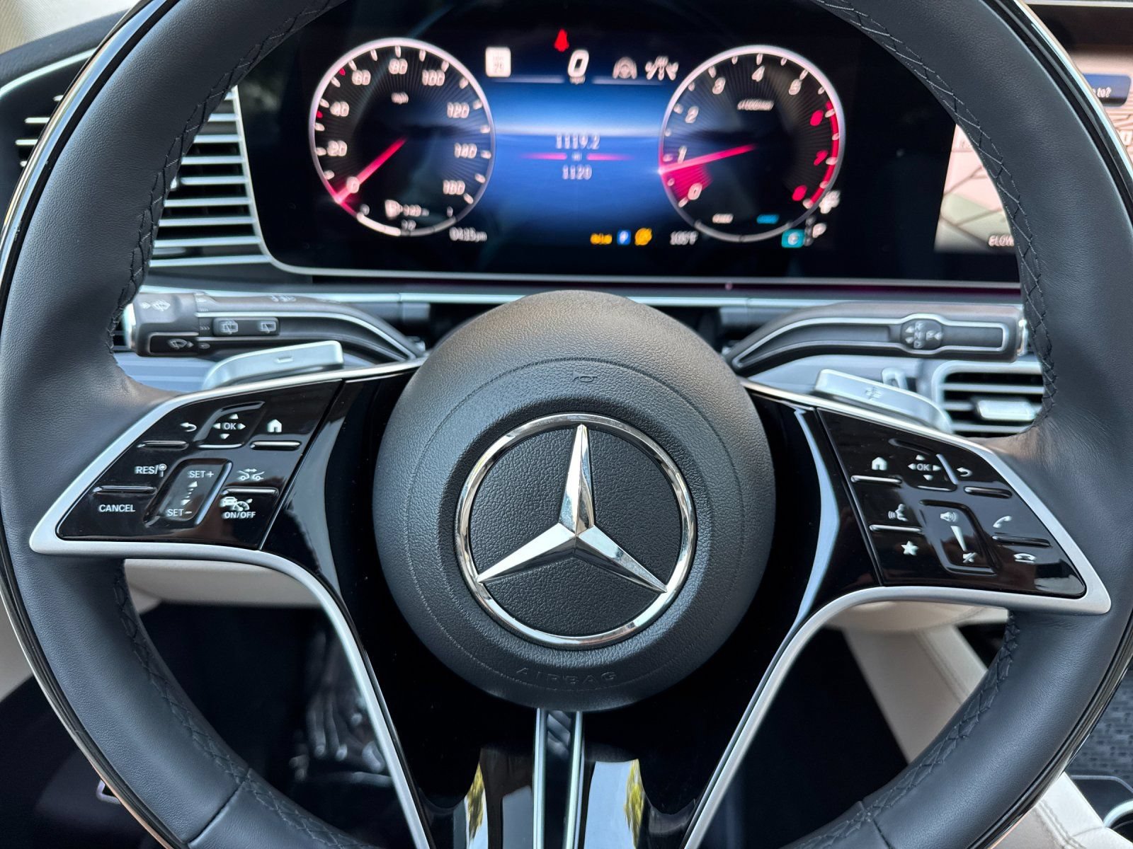 New 2026 Mercedes-Benz GLS 450 4MATIC image 24