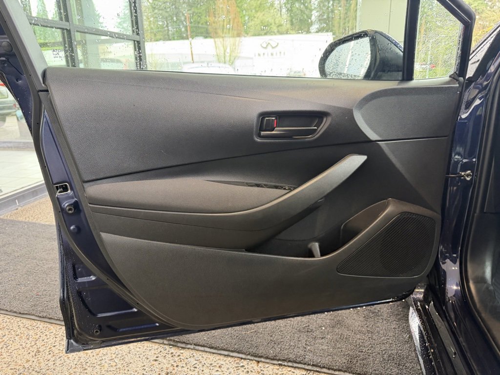 Used 2024 Toyota Corolla LE image 13