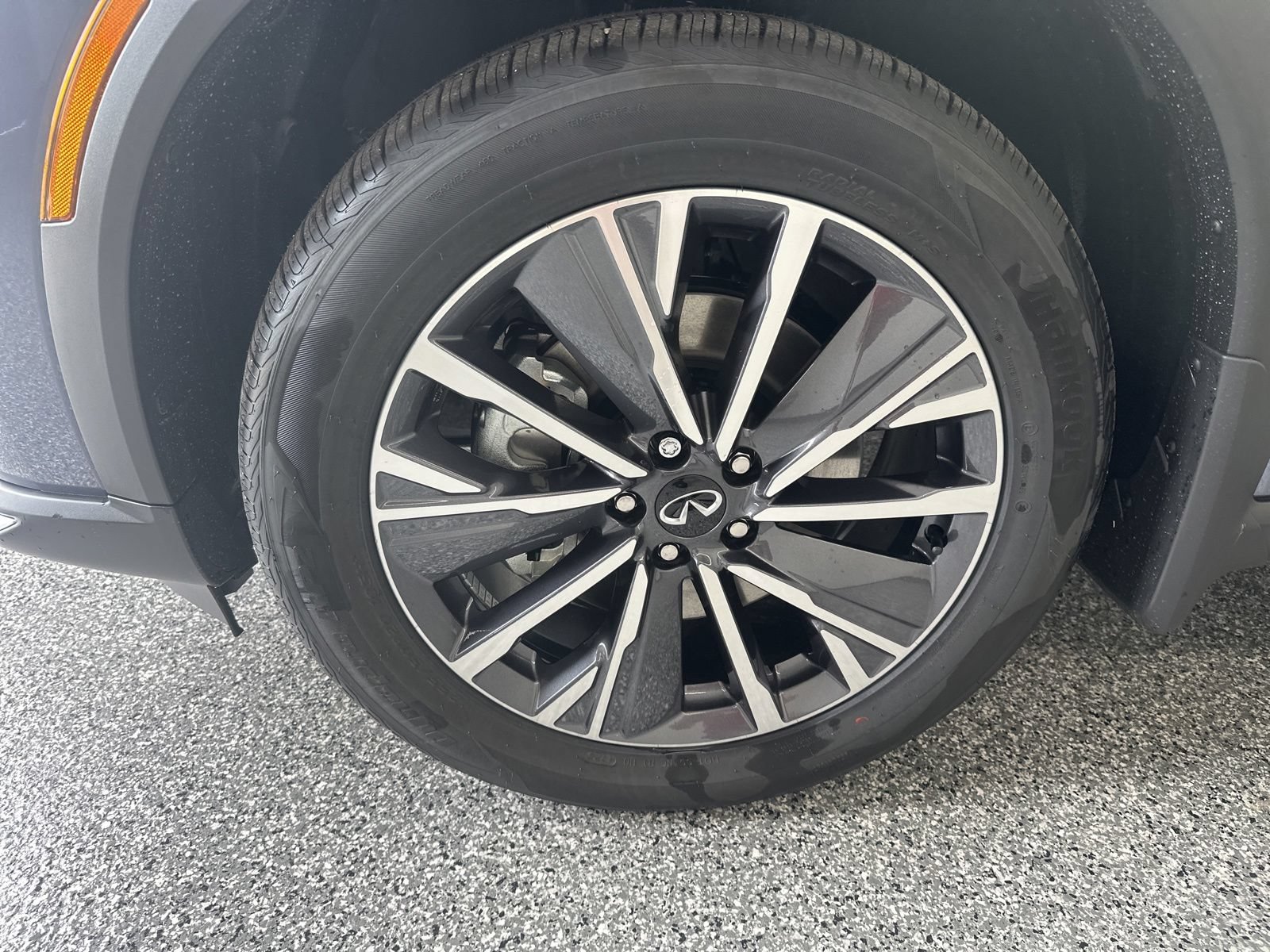 New 2027 INFINITI QX60 Luxe w/ Cargo Package AWD/4WD image 21