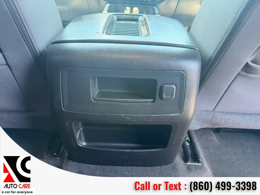 Used 2017 Chevrolet Silverado 1500 LT w/ Midnight Edition AWD/4WD image 10