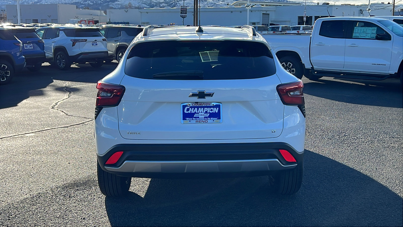 New 2026 Chevrolet Trax LT w/ LT Convenience Package FWD image 6